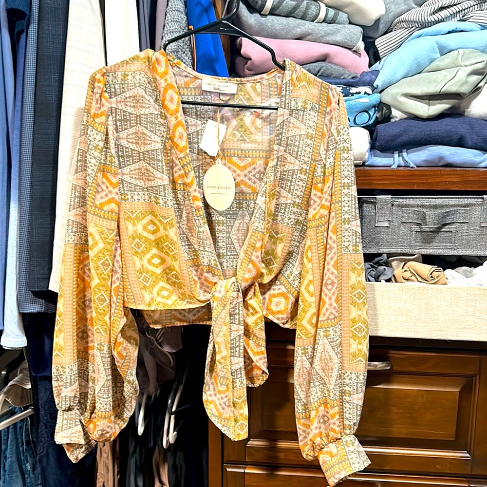 Saints and Hearts shear western/ geometric pattern top with billowy sleeves